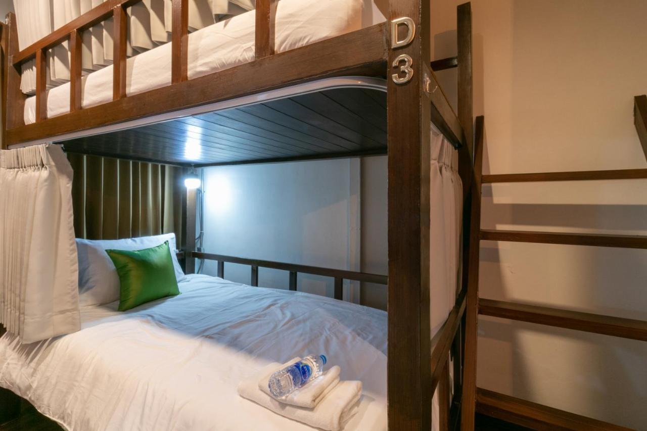 בנגקוק Phobphan Hostel מראה חיצוני תמונה